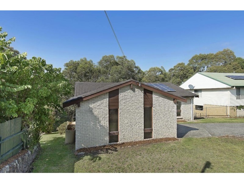 240 Excelsior Parade, Toronto NSW 2283