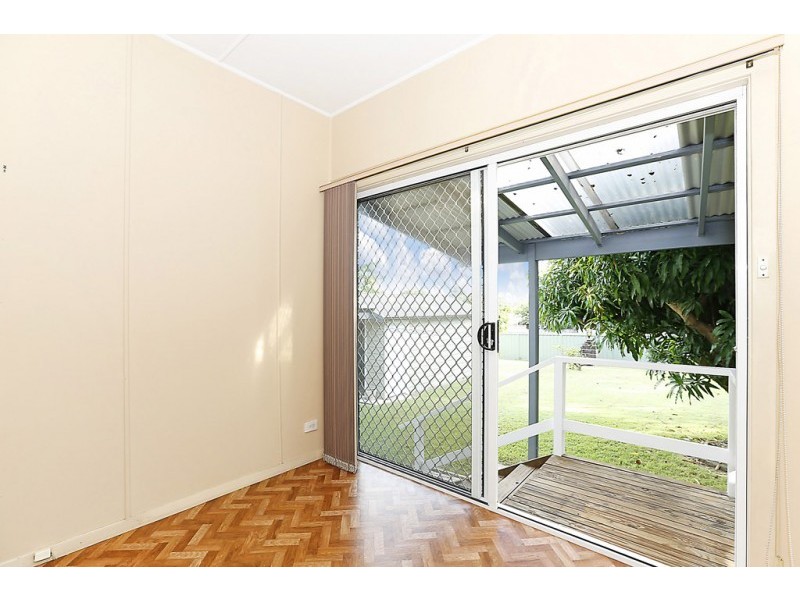 2 Renwick Street, Toronto NSW 2283