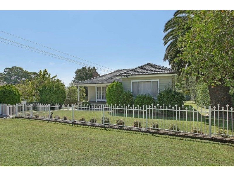 2 Renwick Street, Toronto NSW 2283