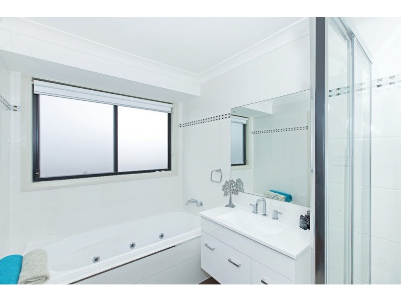 5 Casuarina Close, Toronto NSW 2283