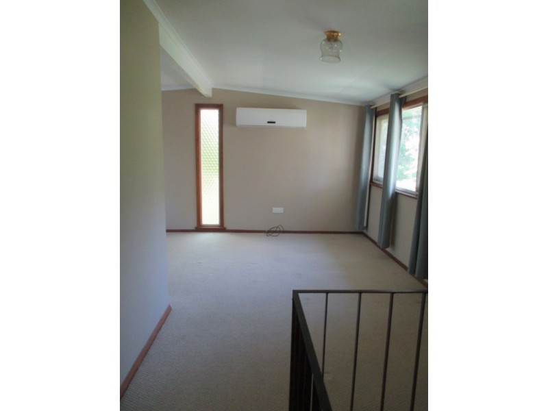 252 Coal Point Road, Coal Point NSW 2283