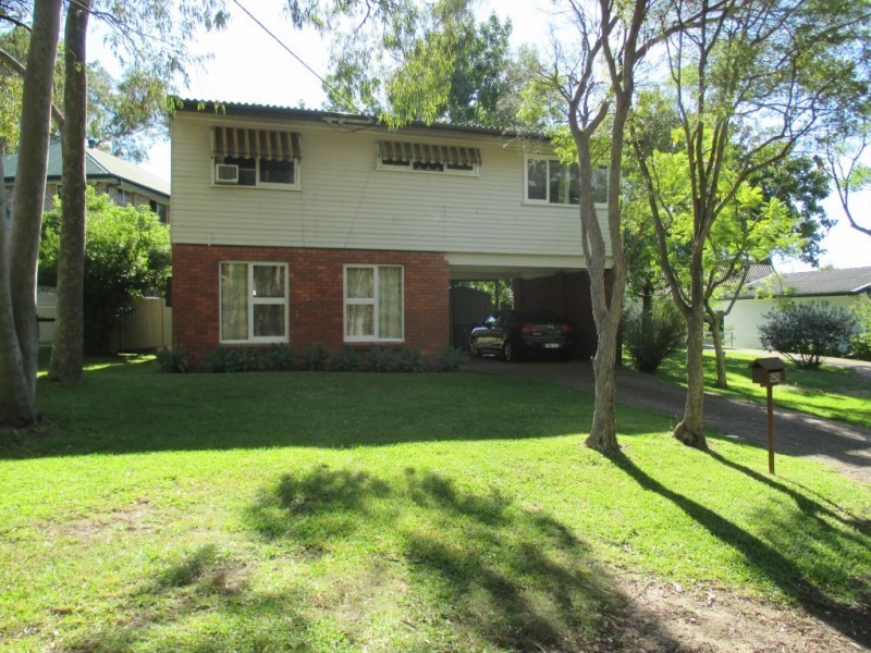 252 Coal Point Road, Coal Point NSW 2283