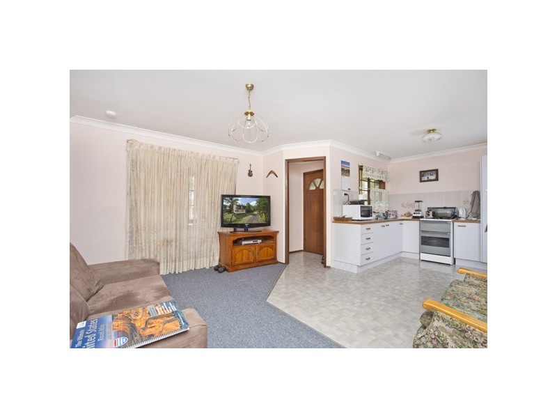 2 Wyreema Road, Warnervale NSW 2259