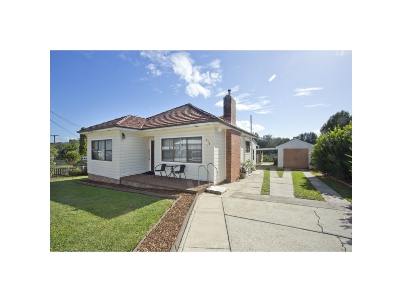 223 Awaba Road, Toronto NSW 2283