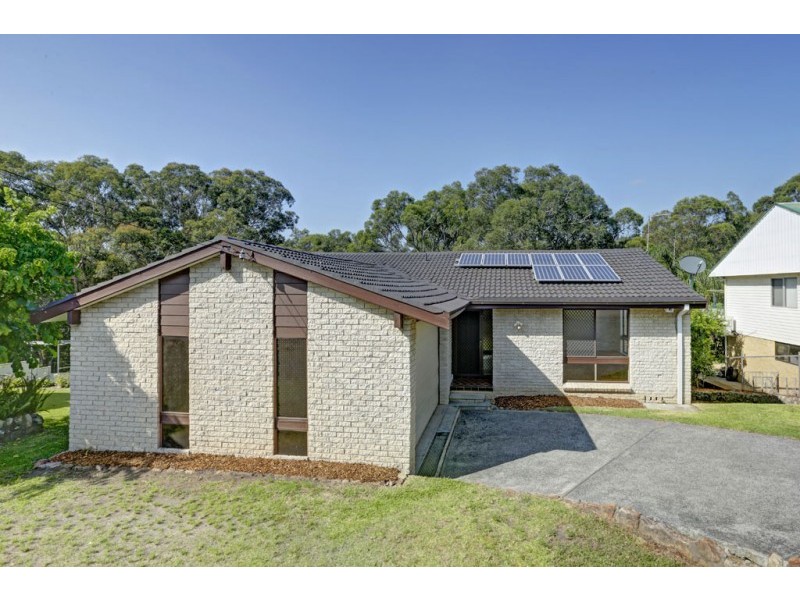 240 Excelsior Parade, Toronto NSW 2283