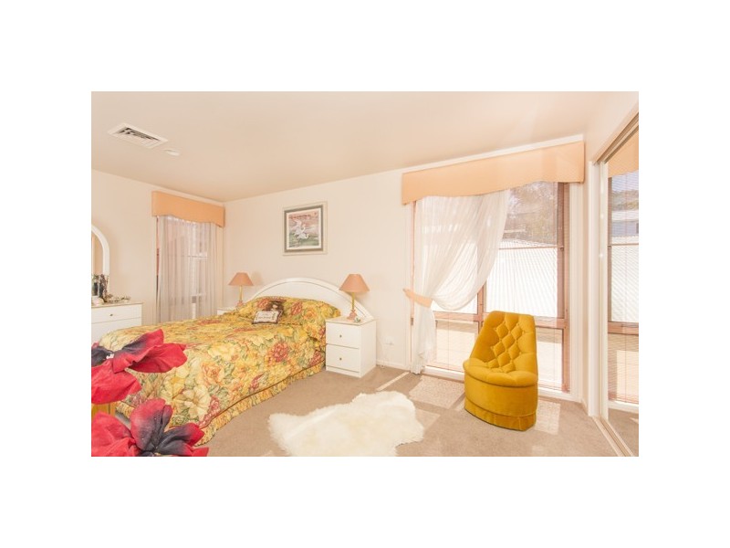 35 Excelsior Parade, Carey Bay NSW 2283