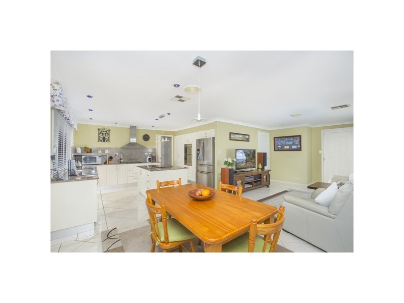 350 Dobell Drive, Wangi Wangi NSW 2267