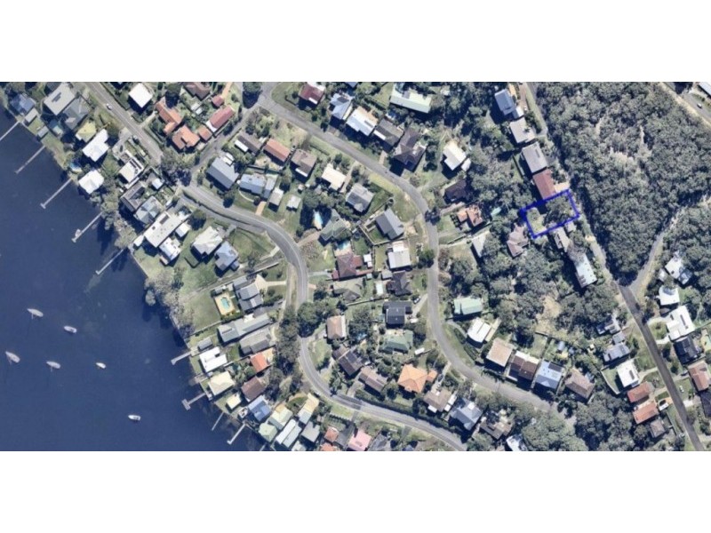 48 Sunlight Parade, Fishing Point NSW 2283