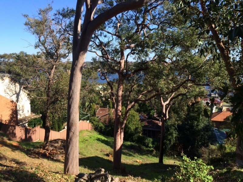 48 Sunlight Parade, Fishing Point NSW 2283