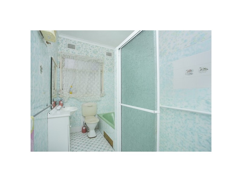 19 Elizabeth Street, Fennell Bay NSW 2283