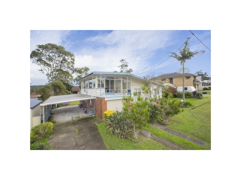 19 Elizabeth Street, Fennell Bay NSW 2283
