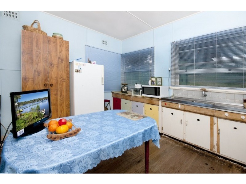 134 Sealand Road, Fishing Point NSW 2283