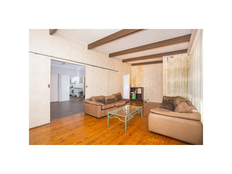 8 Jindalee Street, Toronto NSW 2283