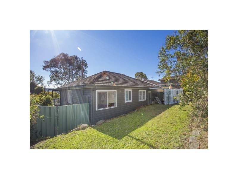8 Jindalee Street, Toronto NSW 2283