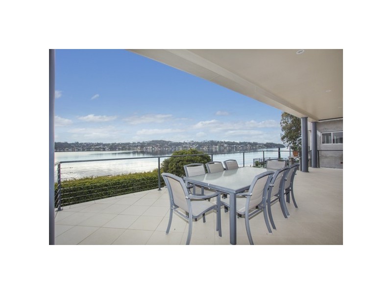 9 Alexander Parade, Arcadia Vale NSW 2283