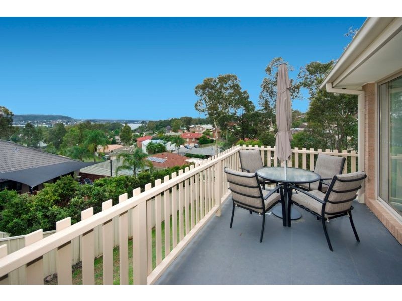 5 Express Circuit, Marmong Point NSW 2284