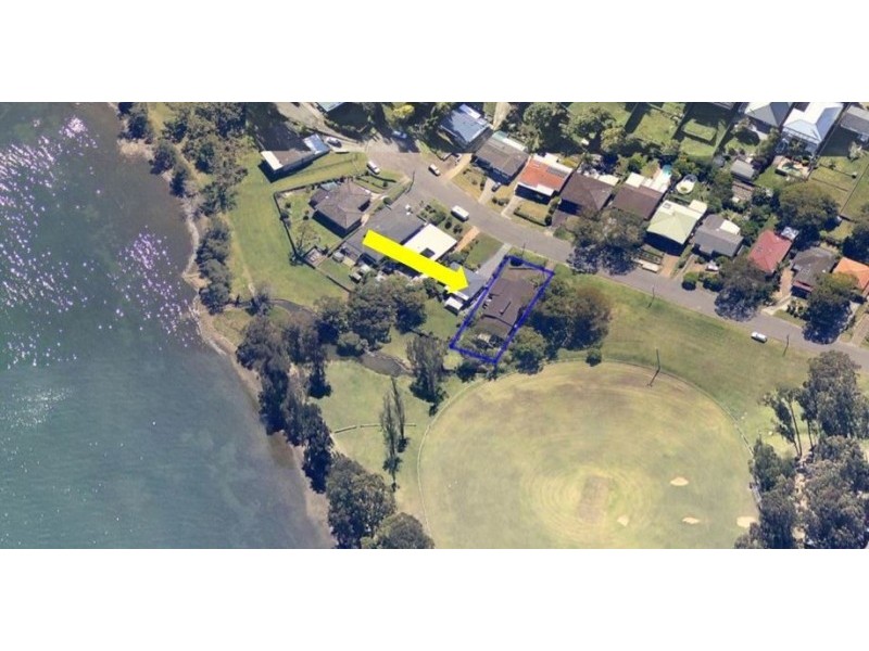 17 Roy Avenue, Bolton Point NSW 2283