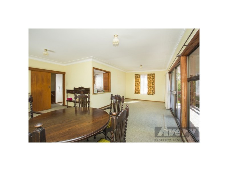 141 Fishing Point Road, Fishing Point NSW 2283