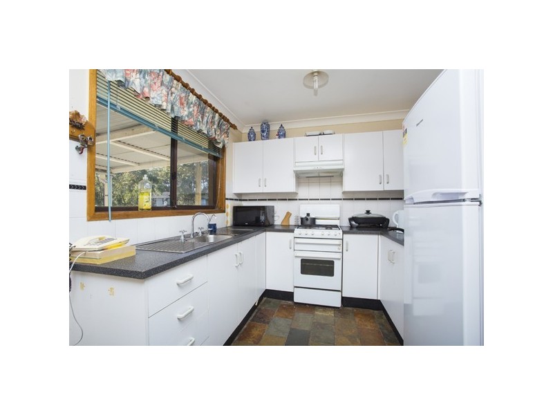 110 Enterprise Way, Bolton Point NSW 2283