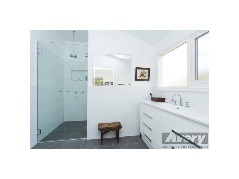 183 Watkins Road, Wangi Wangi NSW 2267