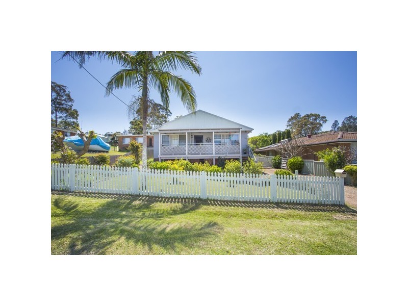 66 Bay Road, Bolton Point NSW 2283
