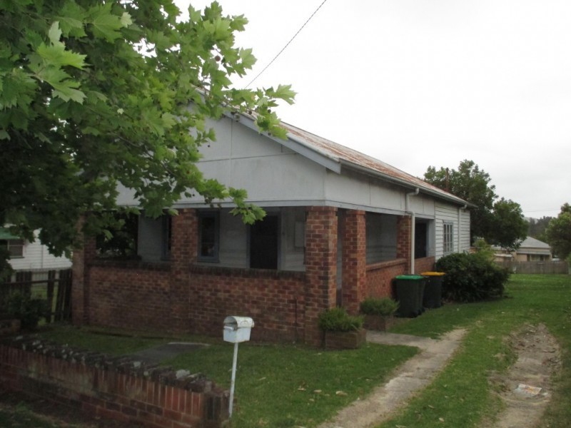 81 The Boulevarde, Toronto NSW 2283