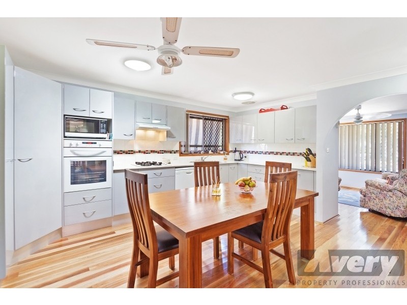 90 Railway Parade North, Blackalls Park NSW 2283