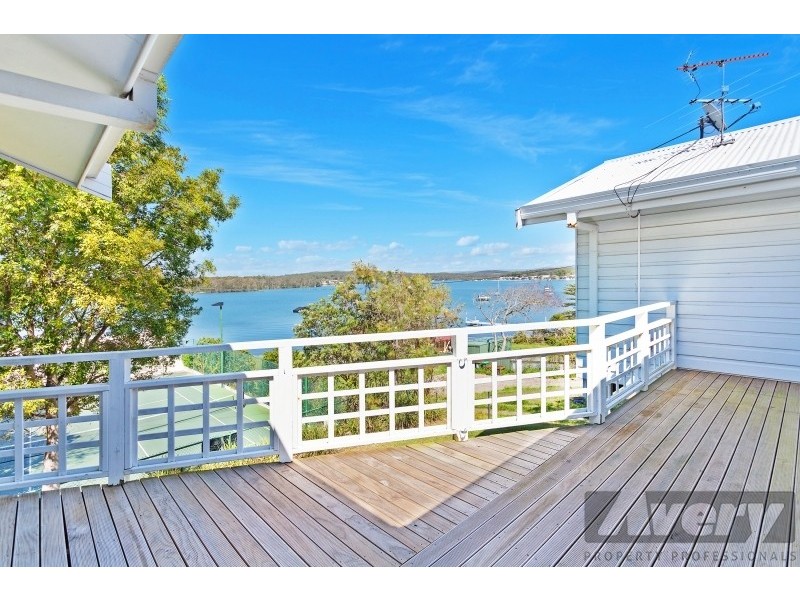 74 Kilaben Road, Kilaben Bay NSW 2283