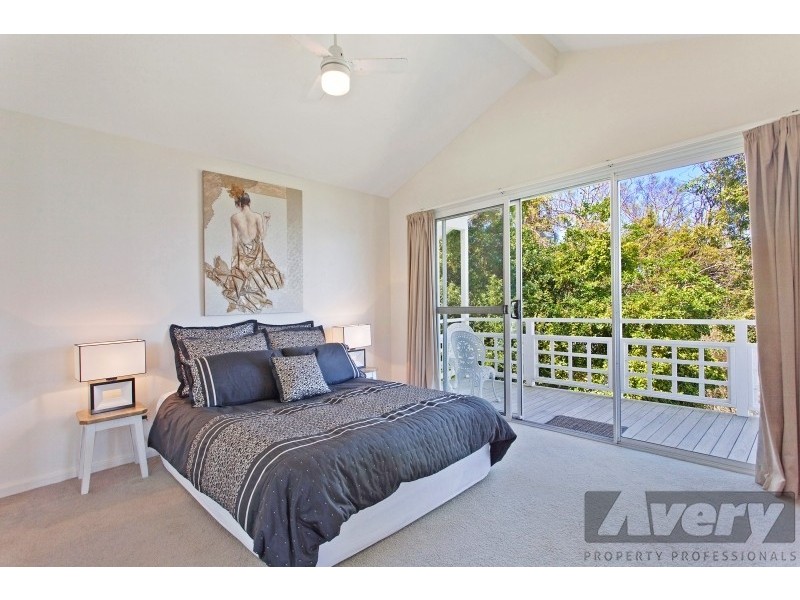 74 Kilaben Road, Kilaben Bay NSW 2283