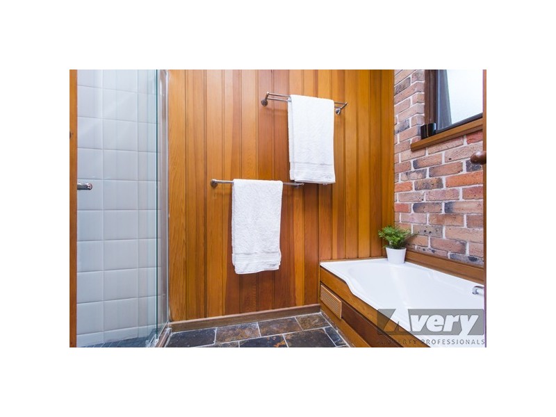 203 Kilaben Road, Kilaben Bay NSW 2283