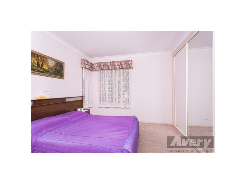 10 Ambrose Street, Carey Bay NSW 2283