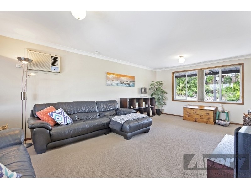 3 Advance Drive, Woodrising NSW 2284