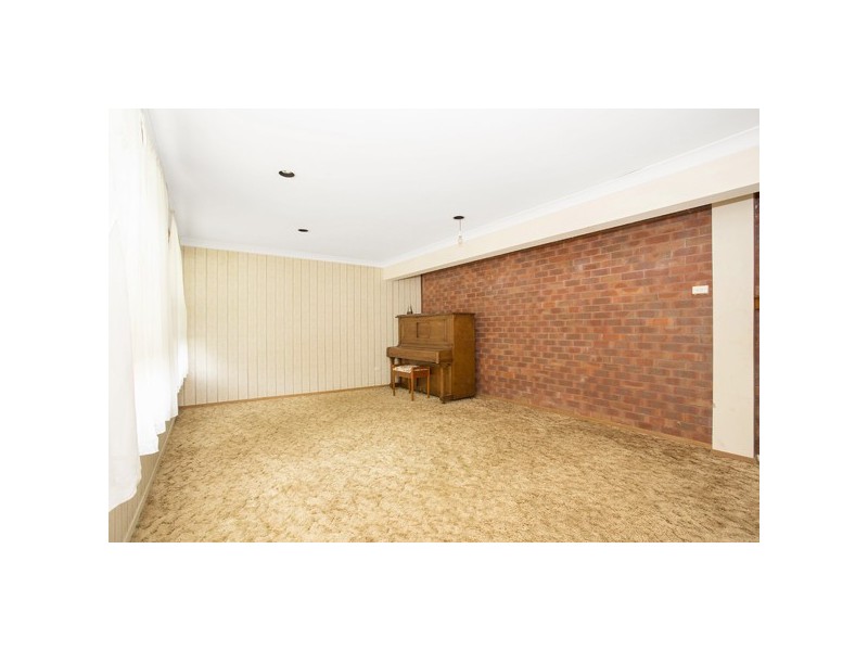 237 Excelsior Parade, Toronto NSW 2283