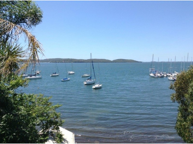 2 Bay Street, Toronto NSW 2283