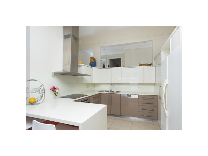 2 Bay Street, Toronto NSW 2283