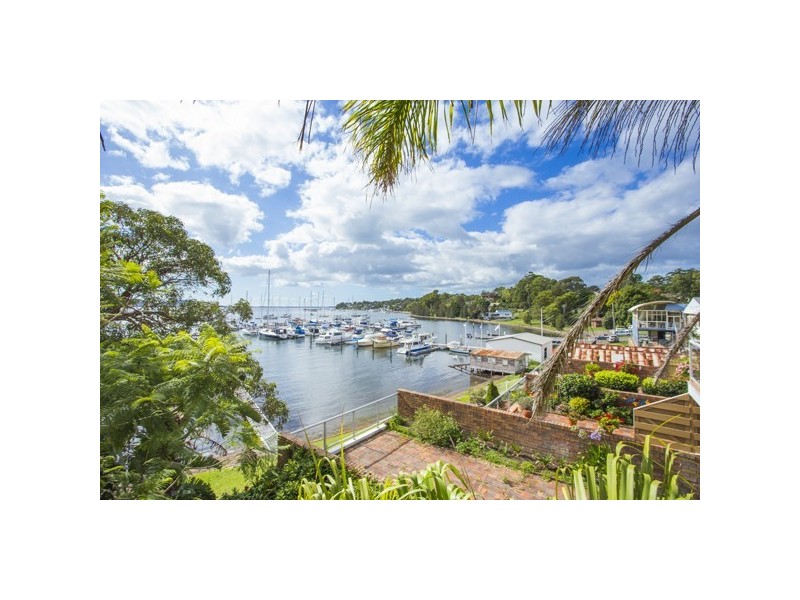 2 Bay Street, Toronto NSW 2283