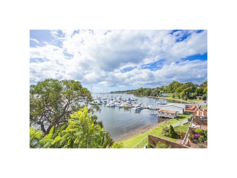 2 Bay Street, Toronto NSW 2283