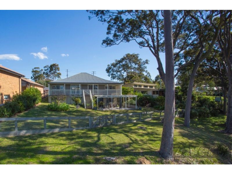 183 Watkins Road, Wangi Wangi NSW 2267