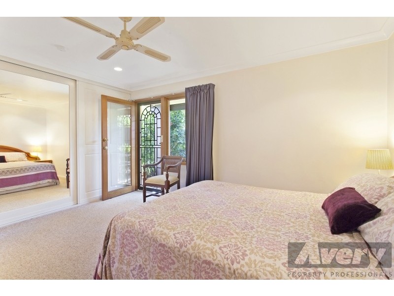 17 Amelia Street, Carey Bay NSW 2283