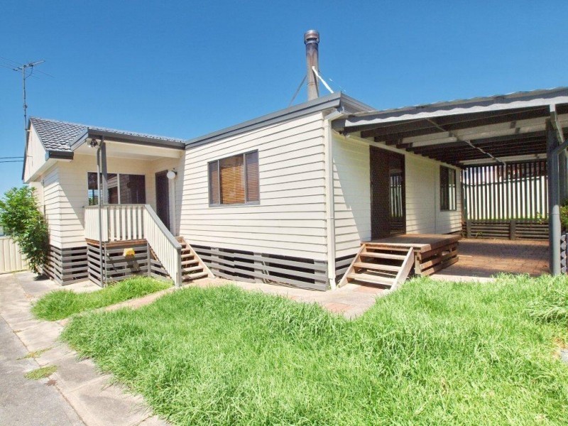 33 Rose Street, Blackalls Park NSW 2283
