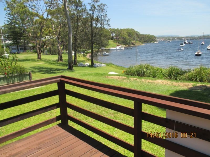129 Watkins Road, Wangi Wangi NSW 2267