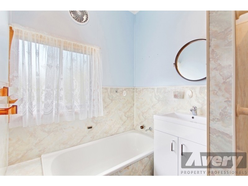 92 Station Street, Bonnells Bay NSW 2264