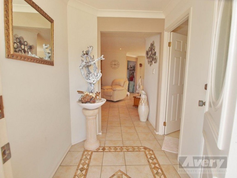 2 Grevillea Grove, Toronto NSW 2283