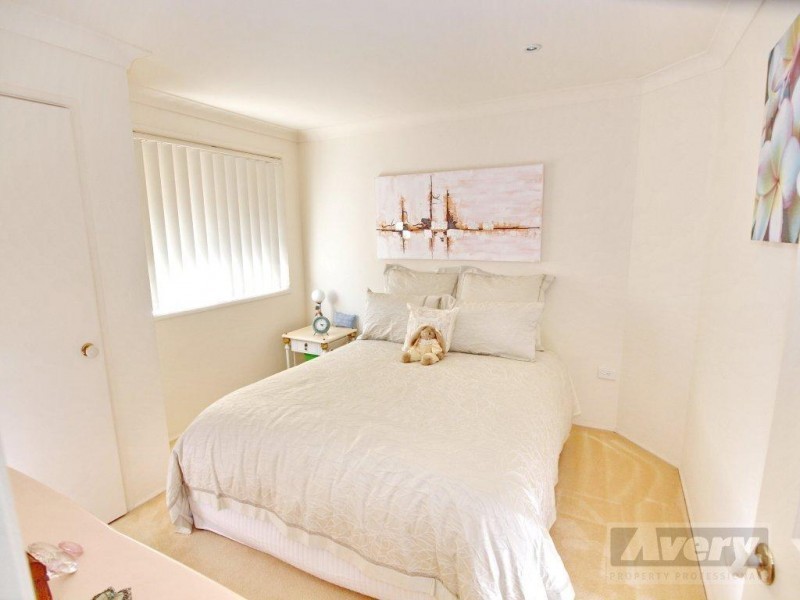 2 Grevillea Grove, Toronto NSW 2283