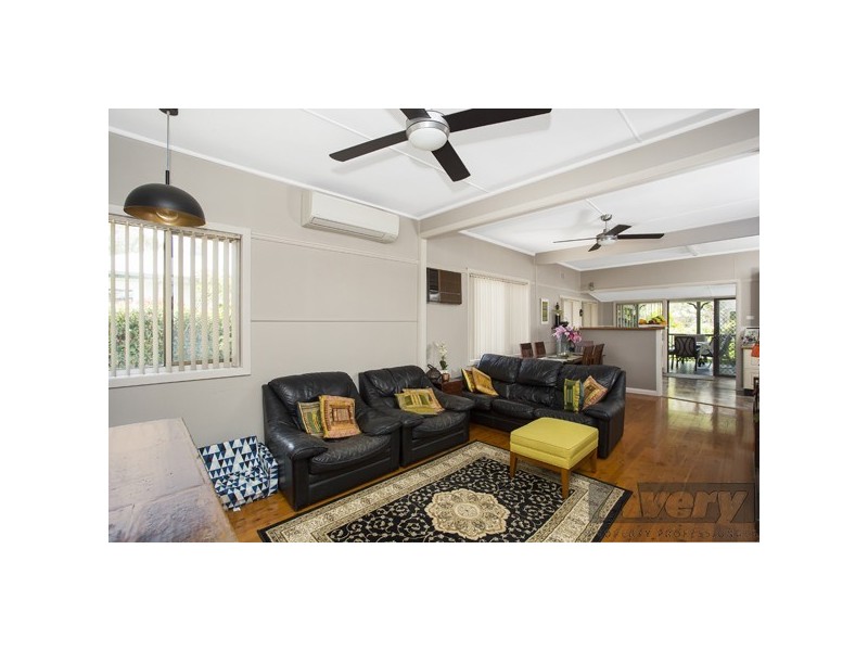 12 Prince Street, Fennell Bay NSW 2283