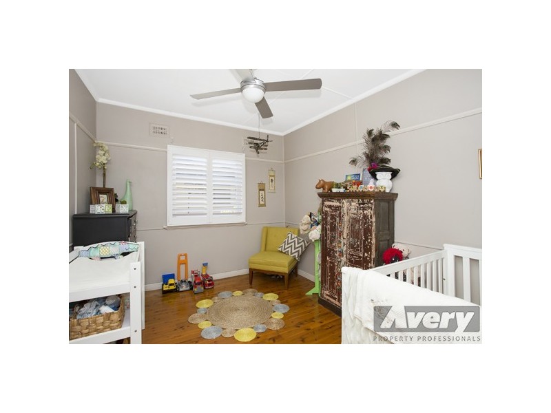 12 Prince Street, Fennell Bay NSW 2283