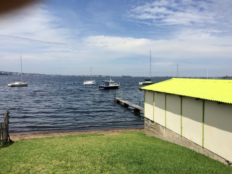 292 Skye Point Road, Coal Point NSW 2283