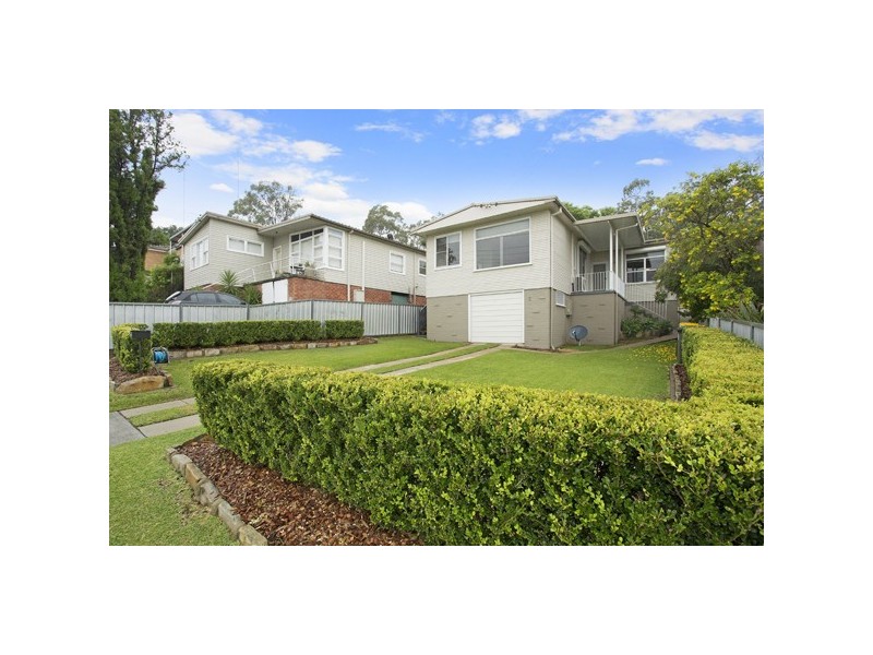 8 Warhurst Avenue, Toronto NSW 2283