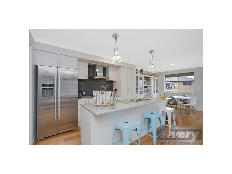 5 Karina Place, Bolton Point NSW 2283