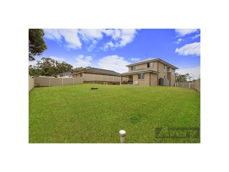 5 Karina Place, Bolton Point NSW 2283